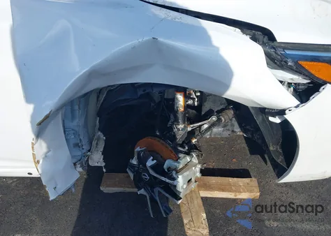 2025 Nissan Sentra Sr из США, поврежденный, VIN 3N1AB8DV7SY226714